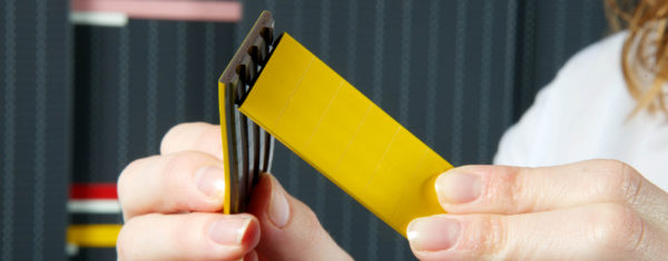 Magnetic System Features: snap to length text plates